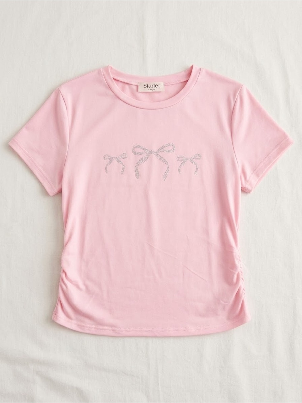 Casual Pink Short-Sleeve Tee with Rhinestone Bow Detail